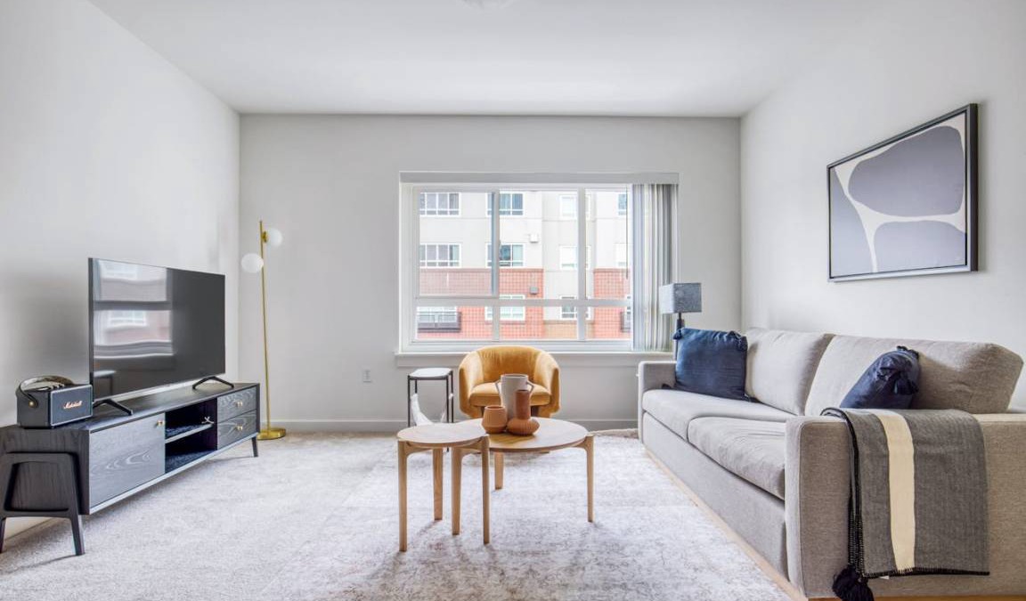 West Bellevue Apartment | 102 m² Apartment ∙ 2 bedrooms ∙ 4 guests