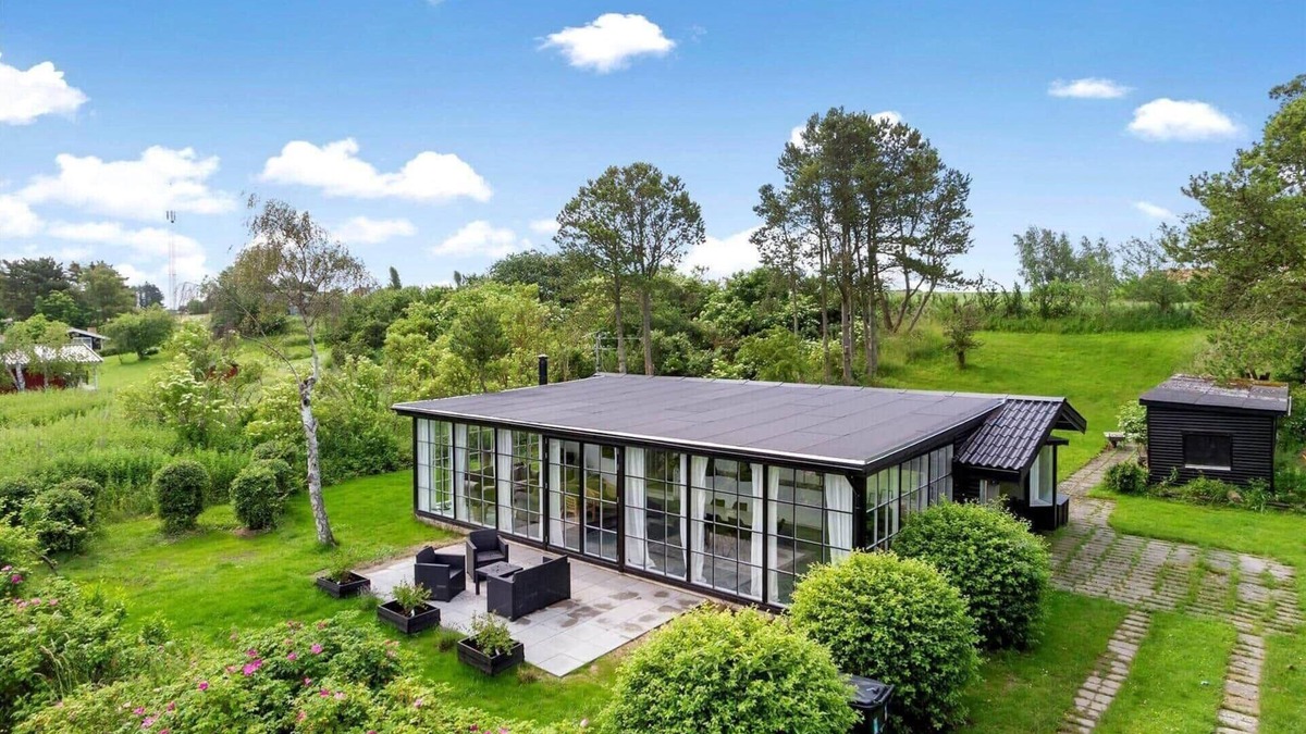 Stege House | 1022 Stege - Kærhøgevej 25