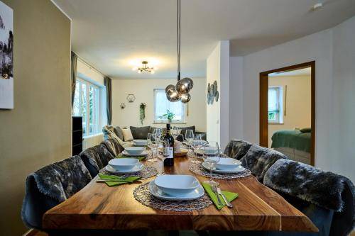 Straubing Apartment | 103 m² Apartment ∙ 2 bedrooms ∙ 8 guests