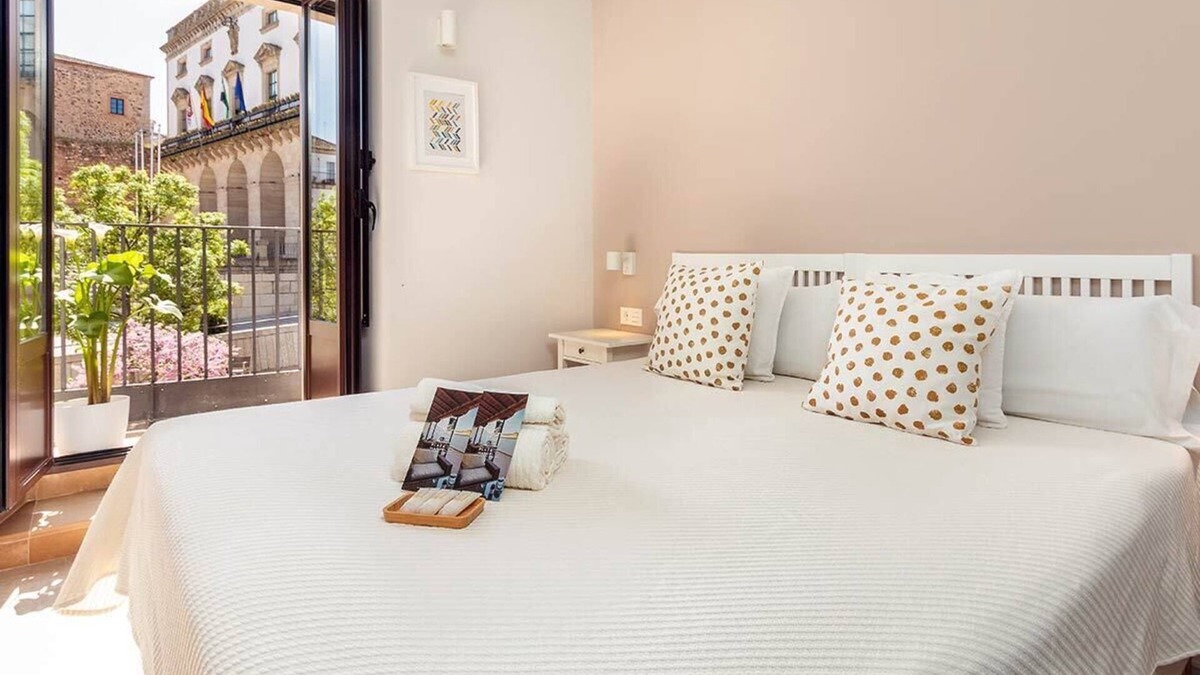 Plaza Mayor Apartment | 104 Studio Plaza - Apartments Plaza Mayor 35