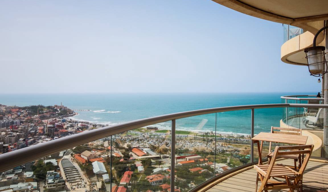 Neve Tzedek Apartment | 105 m² Apartment ∙ 2 bedrooms ∙ 4 guests