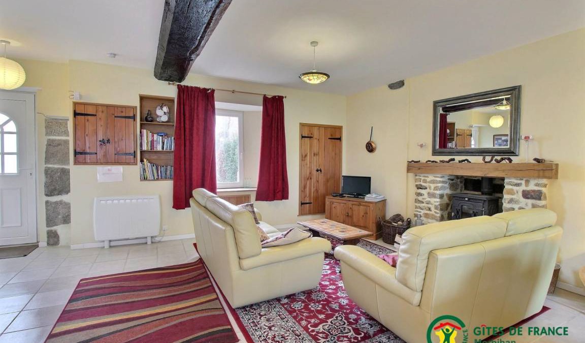Meneac House | 105 m² Gîte ∙ 3 bedrooms ∙ 6 guests