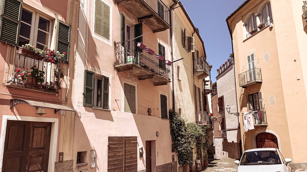 Acqui Terme Apartment | 105 sqm, 2 bedrooms, 2 bathrooms, up to 4 guests (2 adults + 2 children)