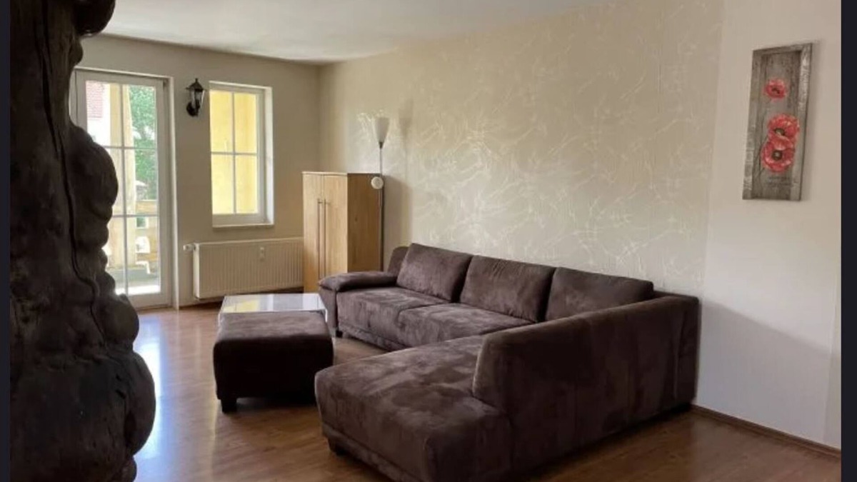 Schleiz Apartment | 105m² Dachgeschosswohnung in Bester Lage
