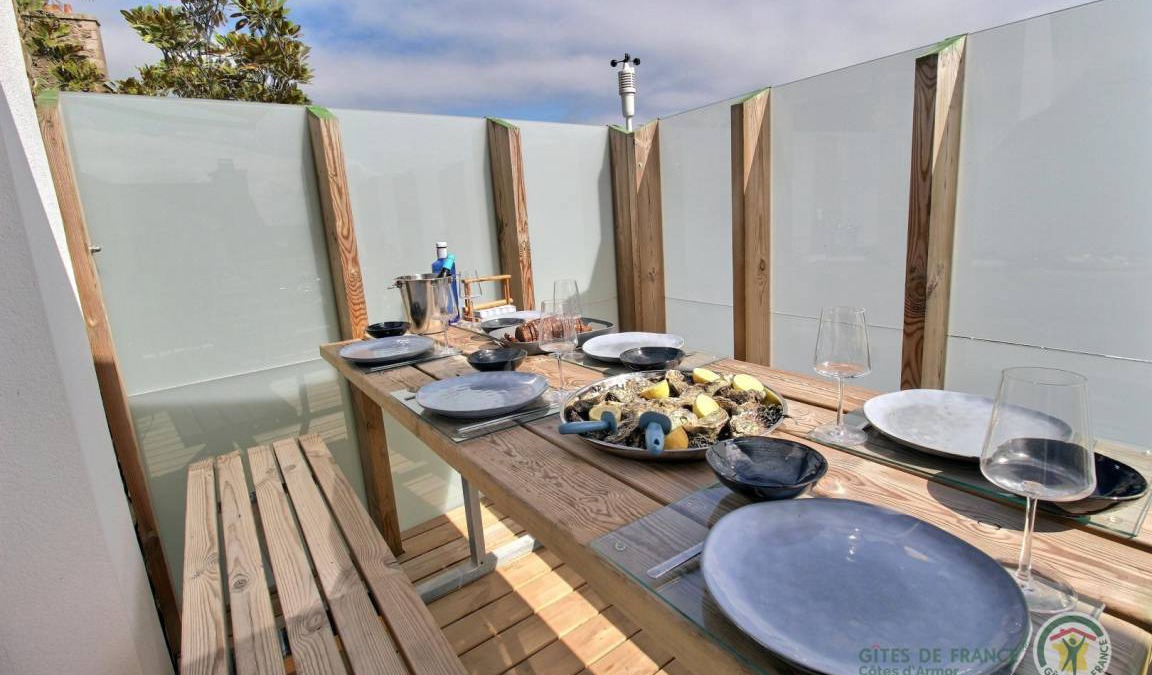 Perros-Guirec House | 106 m² Gîte ∙ 3 bedrooms ∙ 6 guests