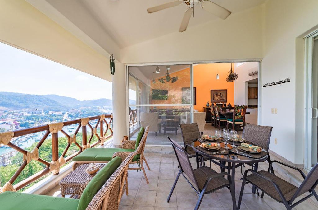 P Chahue House | 1062 - Cruz Del Mar A301