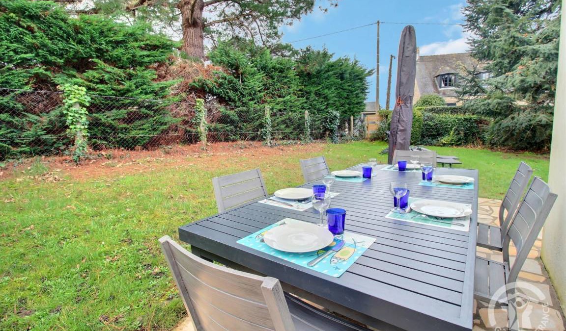 Lancieux House | 107 m² Gîte ∙ 3 bedrooms ∙ 6 guests