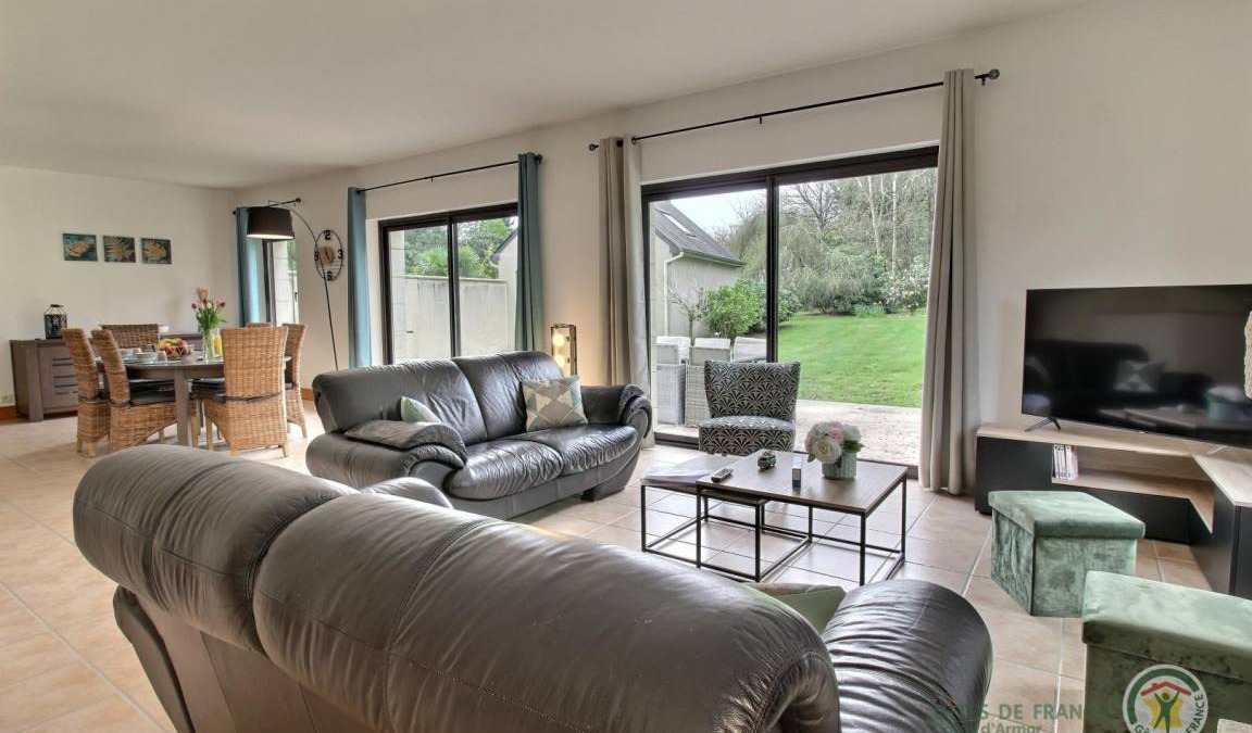 Pluduno House | 109 m² Gîte ∙ 2 bedrooms ∙ 5 guests