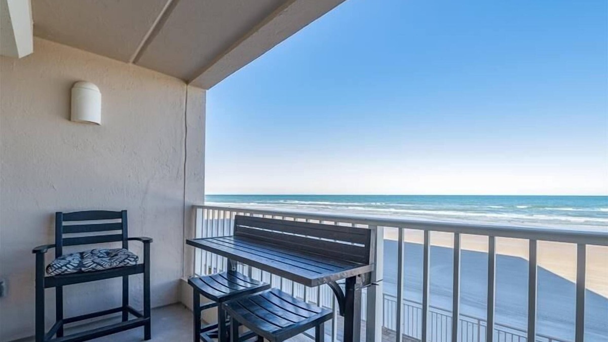 Ponce Inlet Apartment | 109 South Point ** 2 Bedroom 2 Bath Direct Oceanfront on Traffic Free Beach