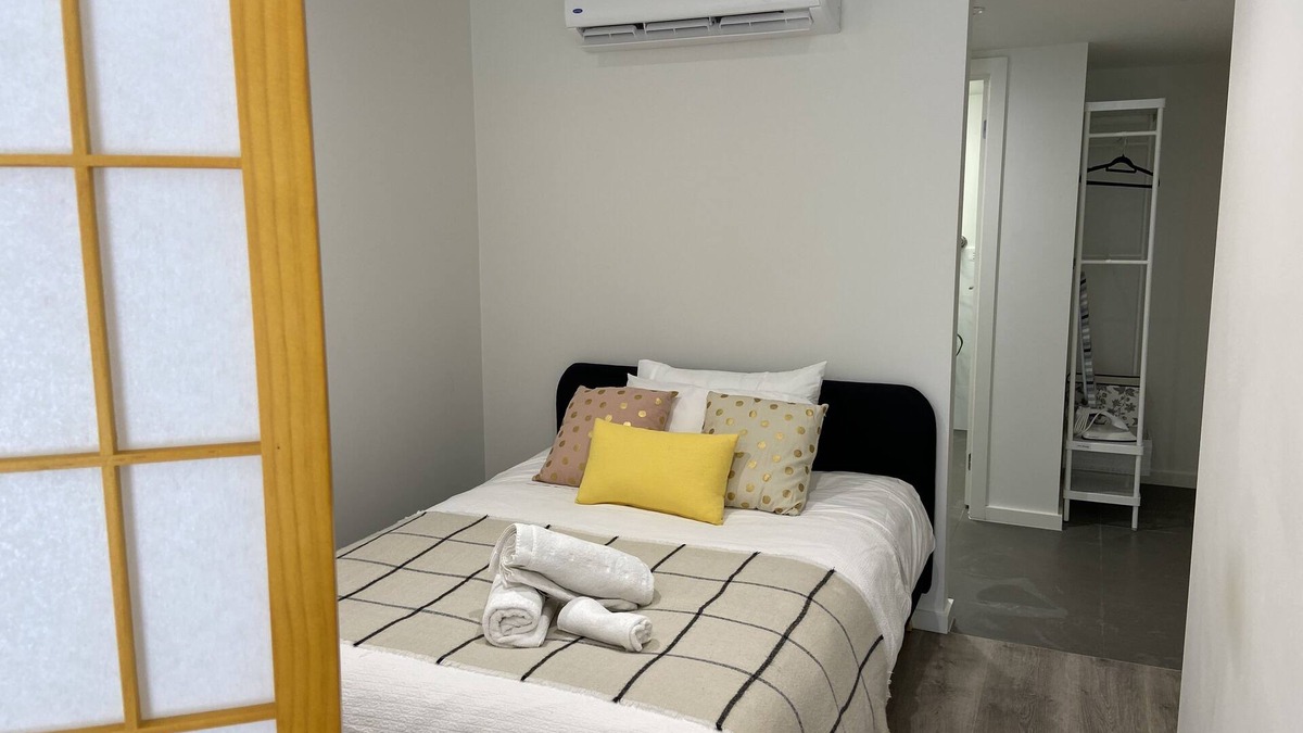 Brunswick West Apartment | 10A Brunswick Living Studio Close to APT and CBD Free Wifi Tram at Doorstep
