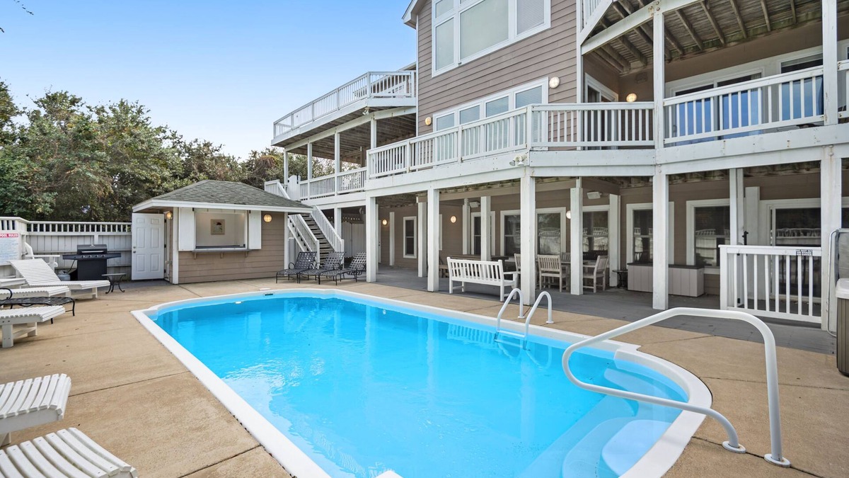 Whalehead Beach House | 10BR | Private Pool | Hot Tub | Elevator