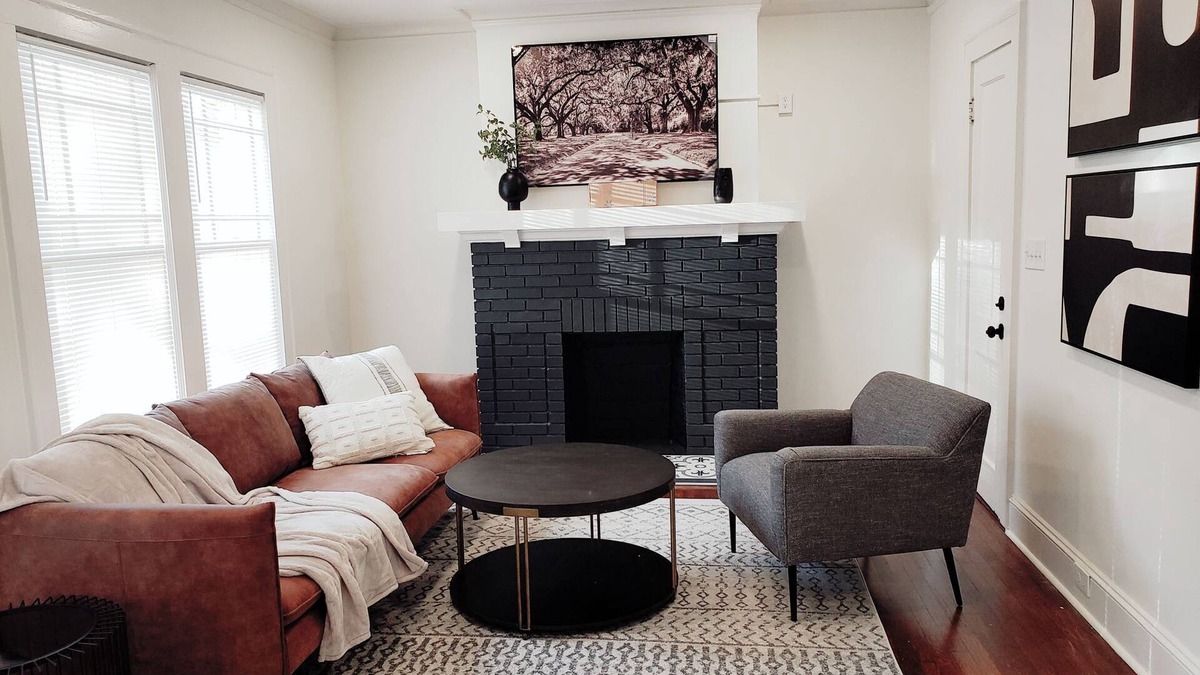 Sylvan Hills House | <10mins 4rm Downtown, Early check-in -subject to availability, with pool table