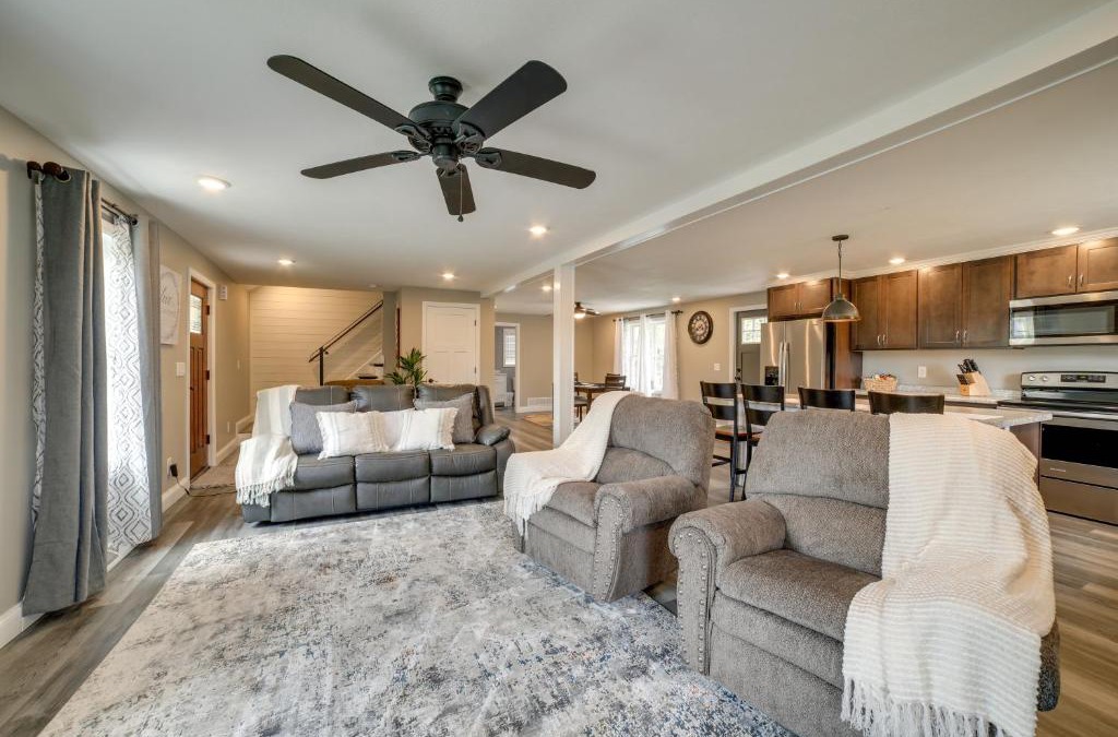 Racine House | 11 Mi to McConnells Mill Home Near Ellwood City