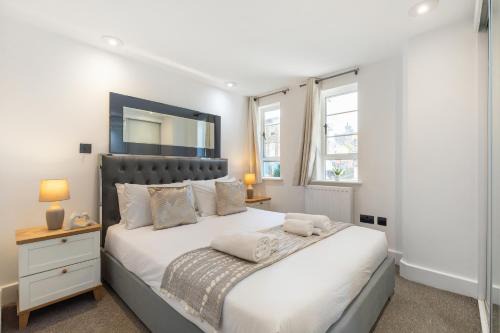 Brompton & Hans Town Apartment | 11 Nell Gwynn - Chelsea