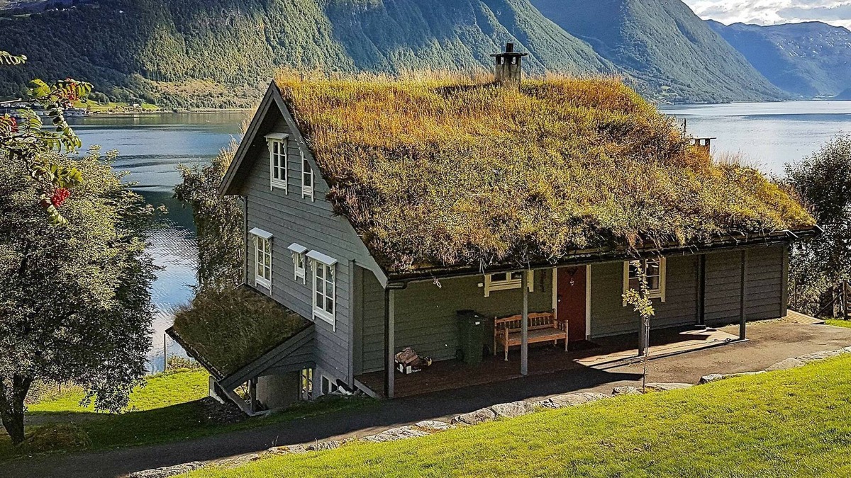Volda House | 11 person holiday home in Lauvstad