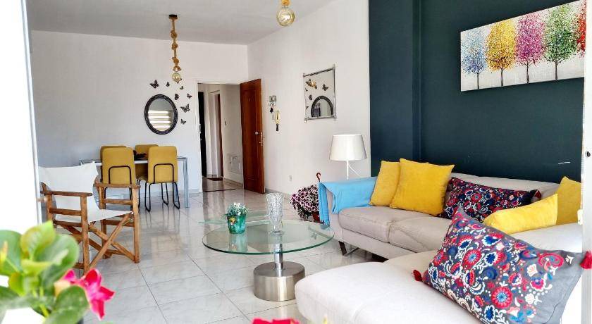 Limassol Apartment | 110 m² Apartment ∙ 2 bedrooms ∙ 6 guests