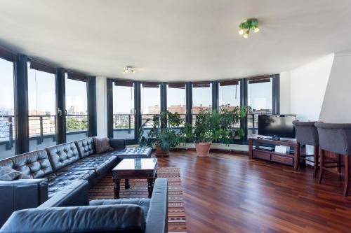 Prenzlauer Berg Apartment | 110 m² Apartment ∙ 3 bedrooms ∙ 8 guests