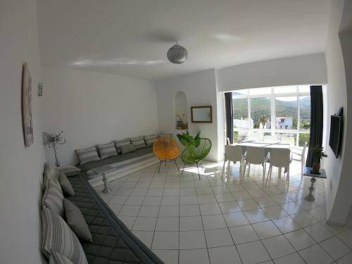 Achakkar Apartment | 110 m² Apartment ∙ 4 bedrooms ∙ 13 guests