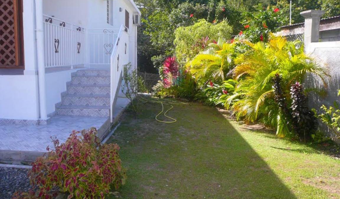 Pointe-Noire House | 110 m² House ∙ 3 bedrooms ∙ 6 guests
