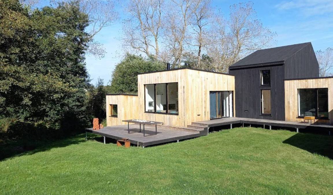 Perros-Guirec House | 110 m² House ∙ 3 bedrooms ∙ 6 guests