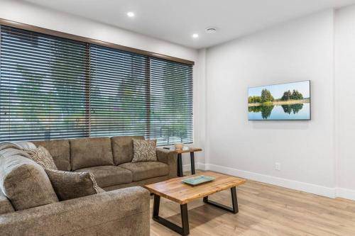 Regional District of Nanaimo Apartment | 111 m² Apartment ∙ 3 bedrooms ∙ 8 guests