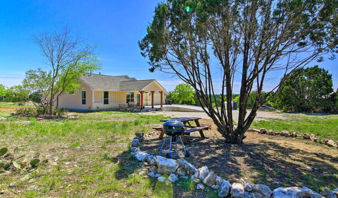 Boerne Cottage | 111 m² Cabin ∙ 2 bedrooms ∙ 4 guests