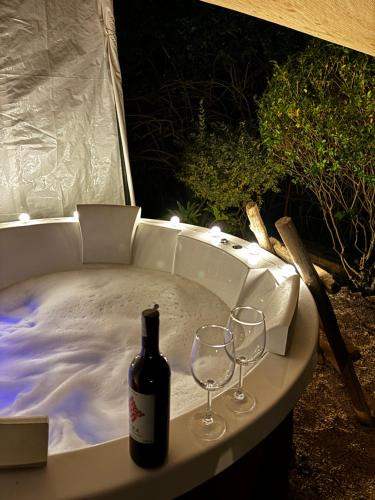 Kaul House | 1111 Villa - The Human Happiness project - MUKTESHWAR - - - - - - -Jacuzzi - Private Property with Garden and Orchard