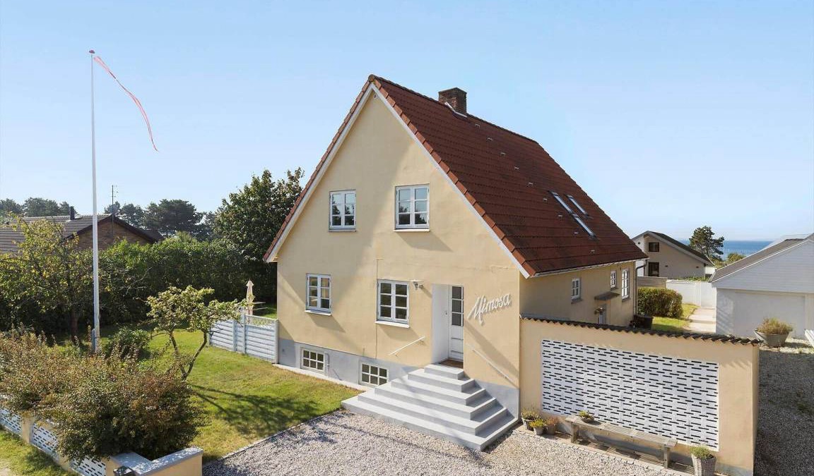 Vibæk Strand House | 113 m² House ∙ 2 bedrooms ∙ 6 guests