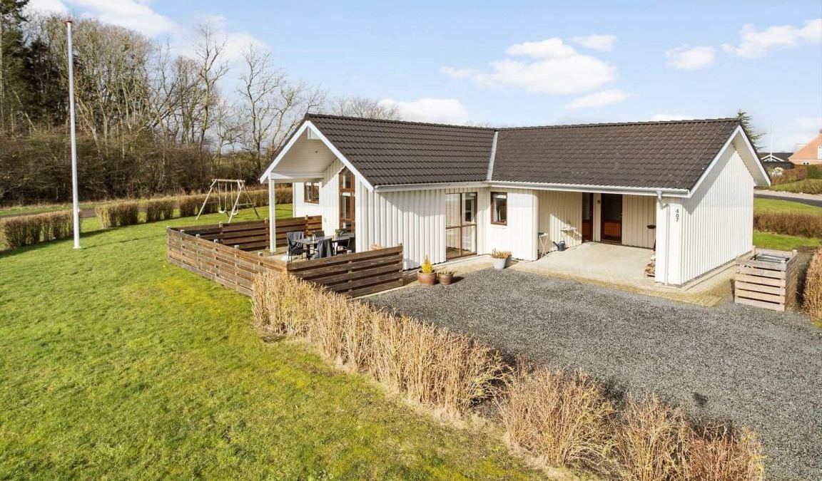 Pøt Strandby House | 113 m² House ∙ 3 bedrooms ∙ 4 guests
