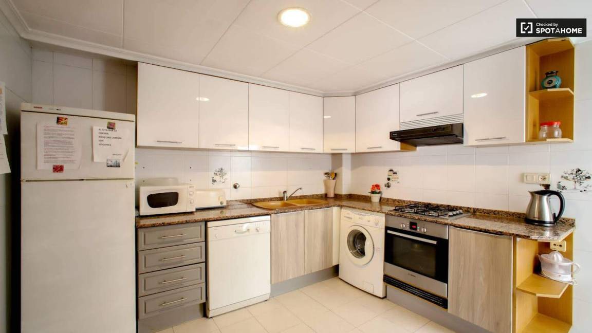 Mislata Apartment | 114 m² Apartment ∙ 3 bedrooms ∙ 6 guests