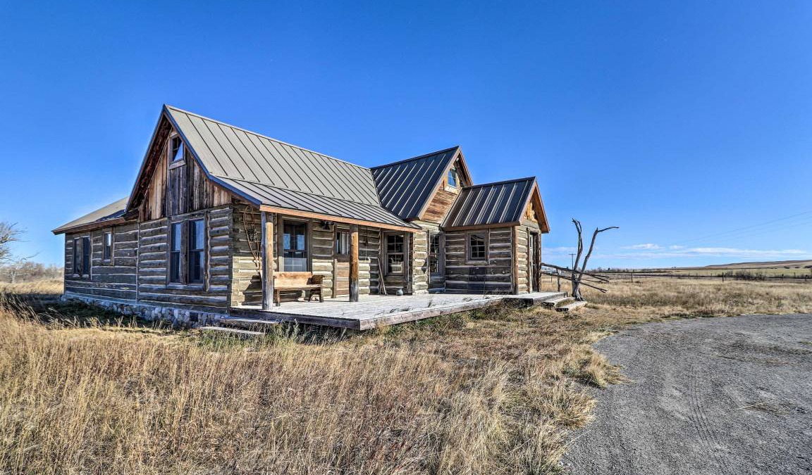 Dupuyer House | 114 m² House ∙ 3 bedrooms ∙ 8 guests