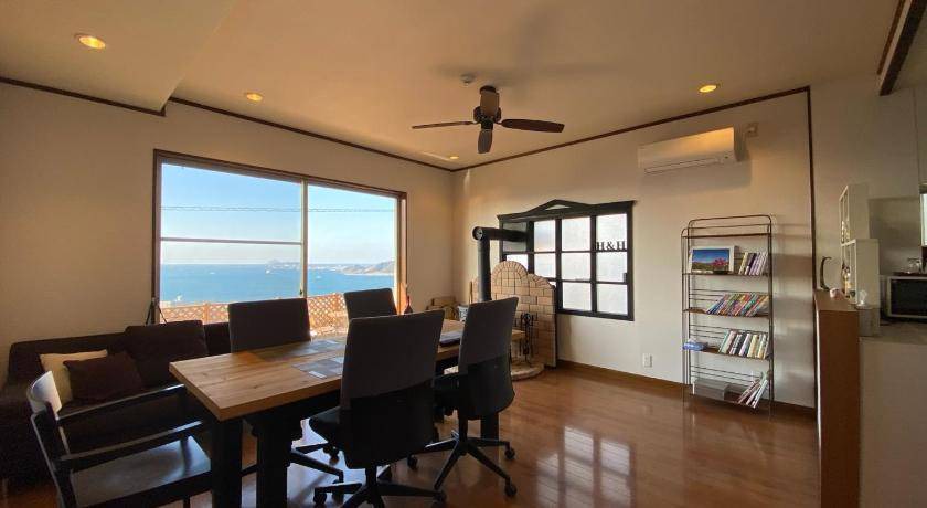 Kitakyushu House | 114 m² House ∙ 3 bedrooms ∙ 8 guests