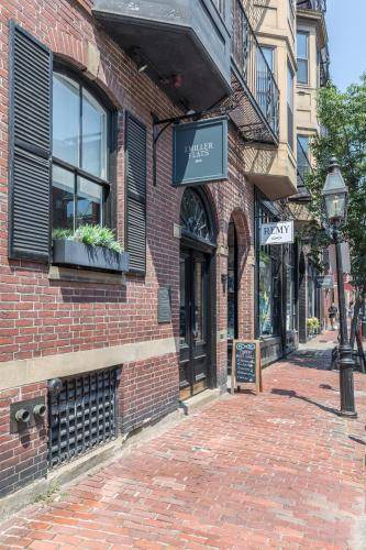 Beacon Hill Apartment | 116 m² Serviced apartment ∙ 3 bedrooms ∙ 7 guests