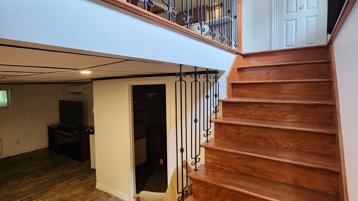 Saint-Ignace-de-Loyola House | 1187 of the private domain