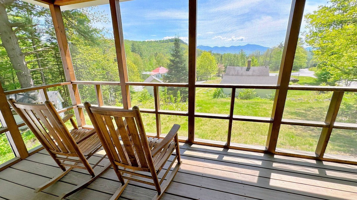 Sugar Hill Cottage | 11G Quintessential New England Cottage with Fantastic Views and Dog Friendly!