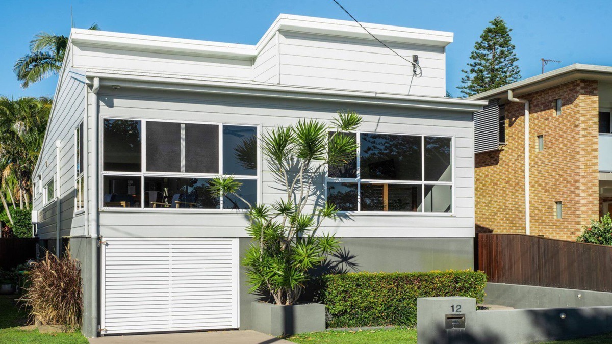 Moffat Beach House | 12 Bryce Street Moffat Beach QLD