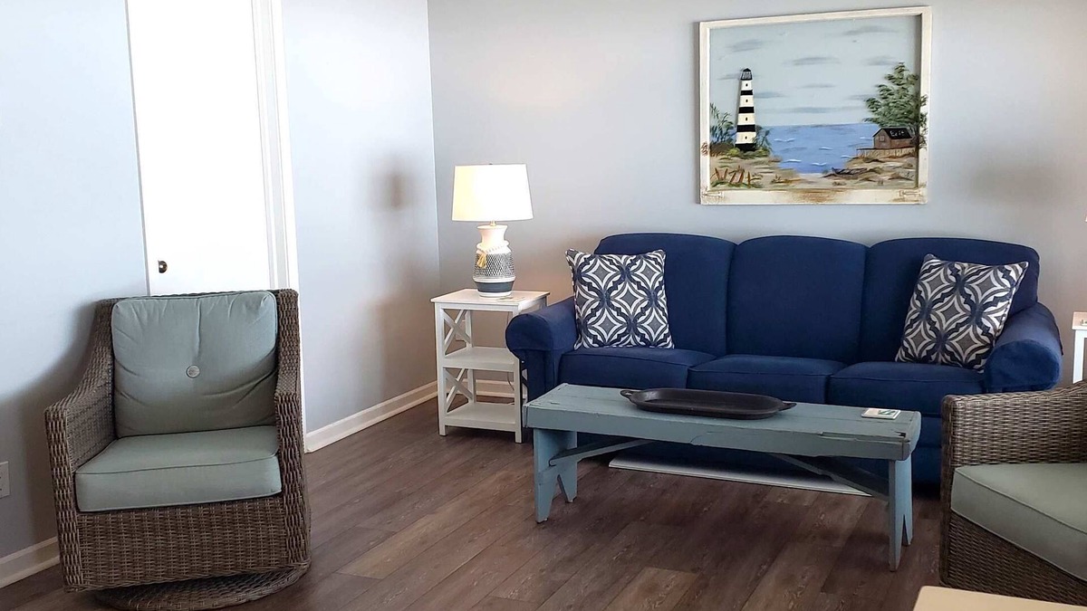 Elk Rapids Condo | #12 ELK RAPIDS BEACH CONDOMINIUM