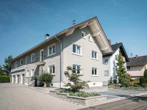 Durbach Apartment | 12 Kirschen