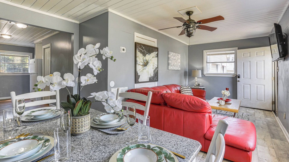 Lakeview  Jefferson County Apartment | 12 Mi to Lake Access: Port Arthur Apt w/Yard