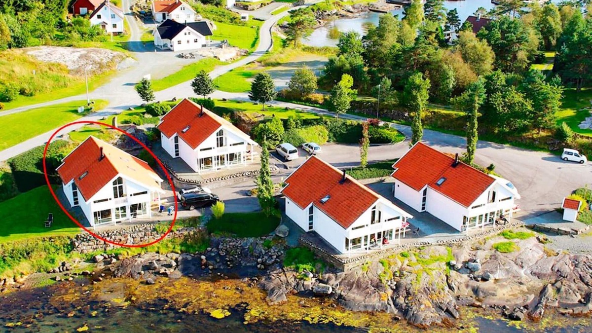Jelsa House | 12 person holiday home in Jelsa