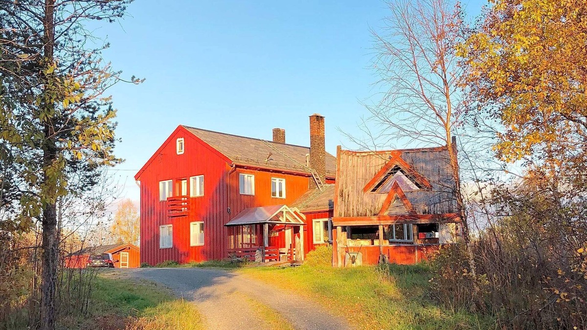 South Varanger House | 12 person holiday home in Svanvik