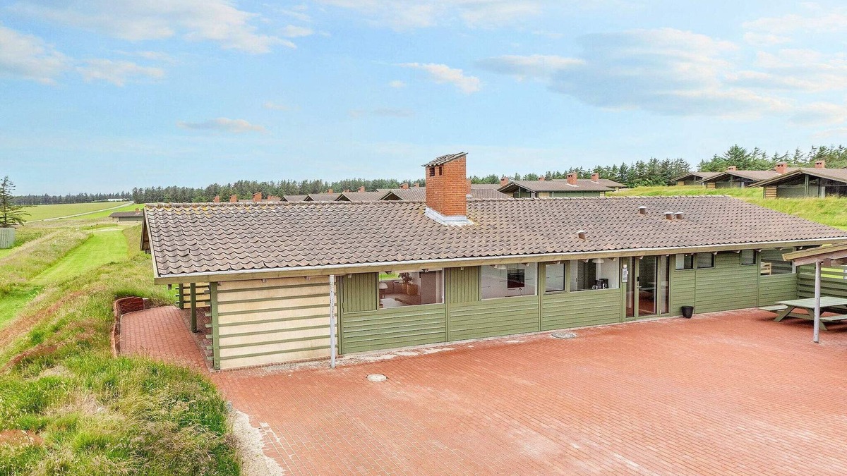Hanstholm House | 12 person holiday park home in Hanstholm