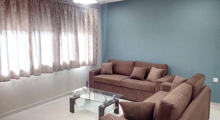 Agios Adrianos Apartment | 120 m² Apartment ∙ 4 bedrooms ∙ 10 guests