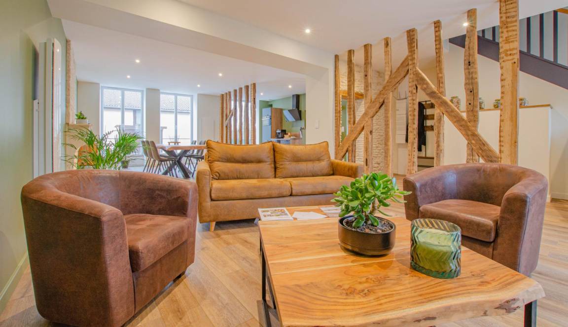 Proverville House | 120 m² Gîte ∙ 2 bedrooms ∙ 6 guests