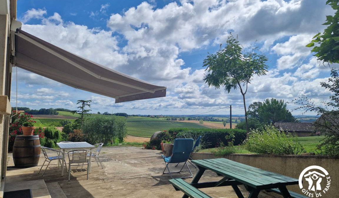 Cadalen House | 120 m² Gîte ∙ 3 bedrooms ∙ 6 guests