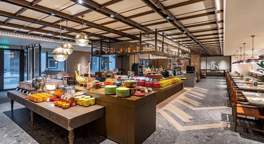 Jiuzhaigou Hotel | 120 m² Hotel ∙ 127 guests