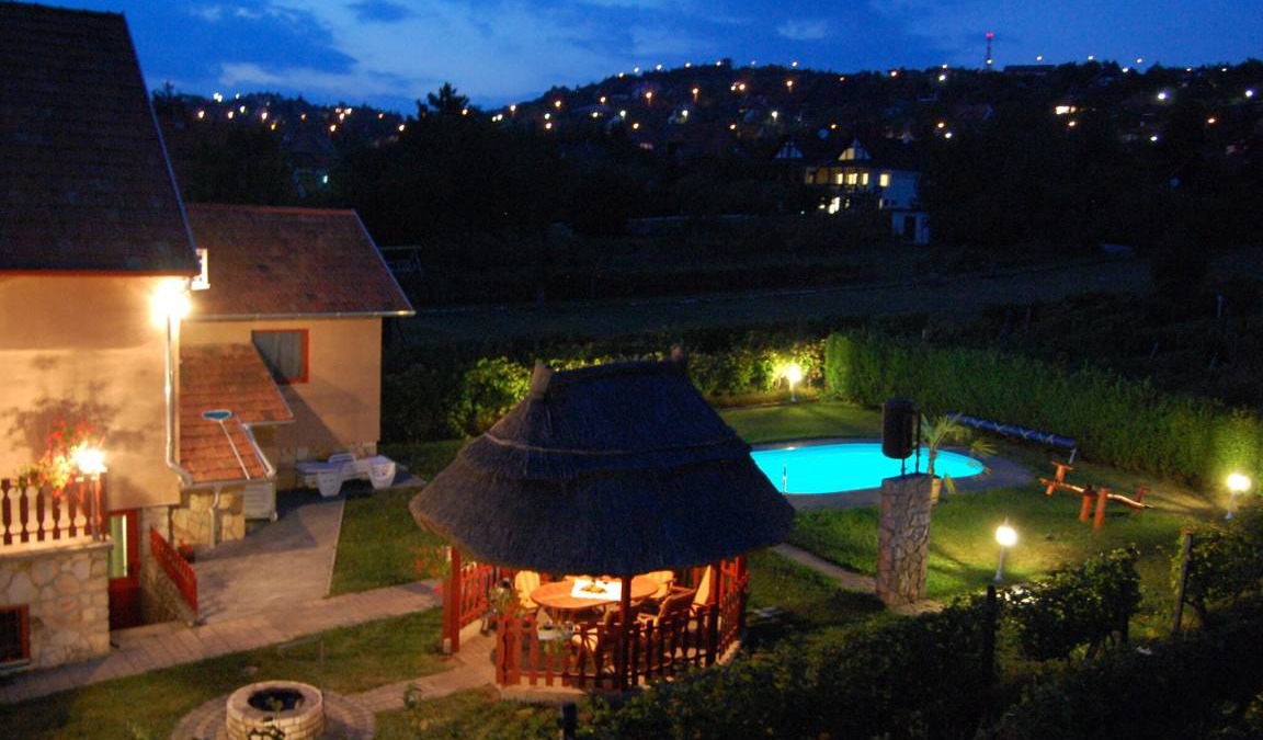 Velence House | 120 m² House ∙ 4 bedrooms ∙ 10 guests