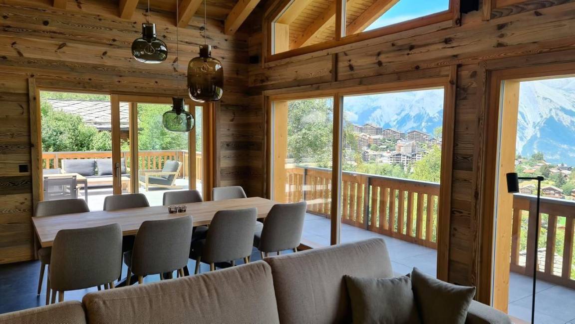 Nendaz House | 120 m² House ∙ 4 bedrooms ∙ 8 guests