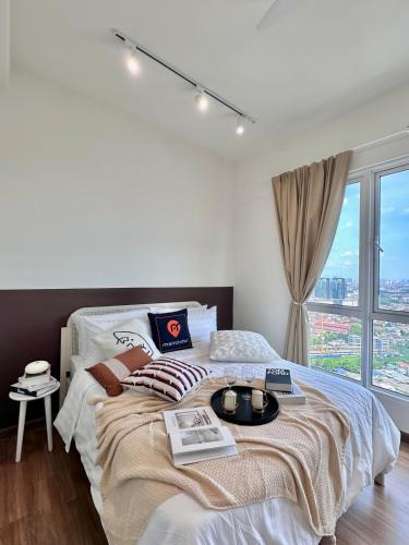 Kampung Sungai Kayu Ara Apartment | 121 Residences by manatidur Near One Utama