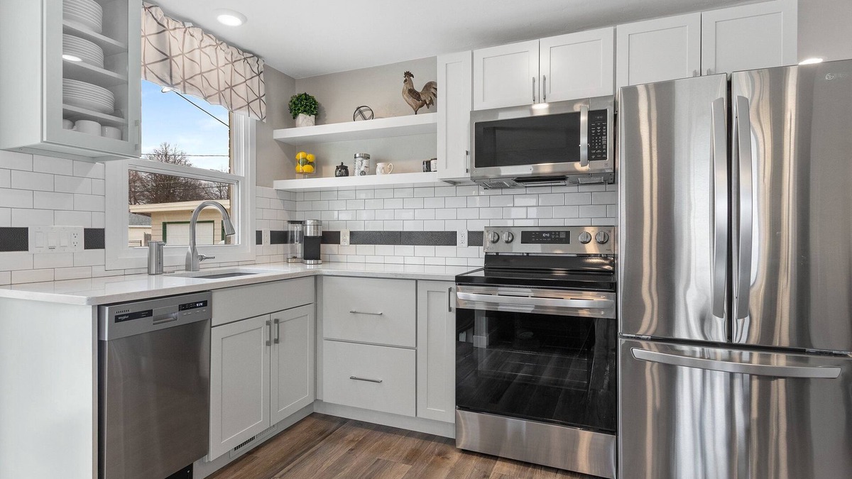 Green Bay House | 1216 Lambeau Field Luxe